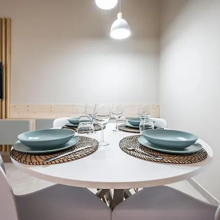 Apartment Casa Amelia Elegant Parcheggio Gratuito Parma