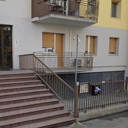 Casa Amelia Elegant Parcheggio Gratuito 아파트