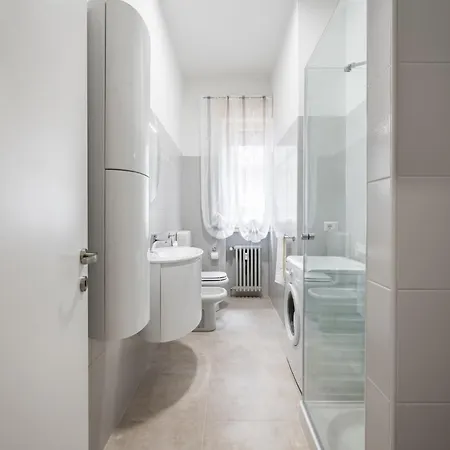 Casa Amelia - Elegant Parcheggio Gratuito Apartment Parma